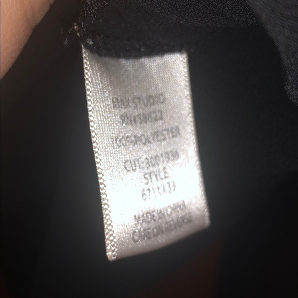 Max Studio - Flowy Blouse- Medium - image 5